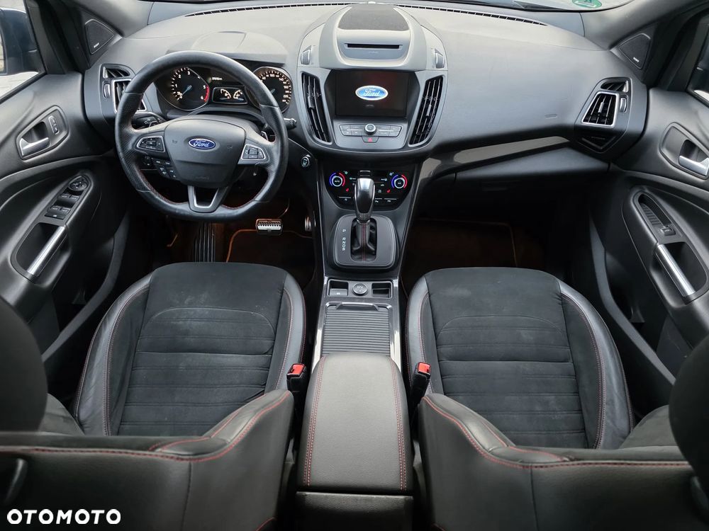 Ford Kuga 2.0 TDCi 4x4 ST-Line - 16