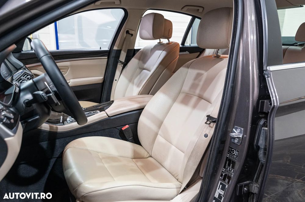 BMW Seria 5 520d Aut. Luxury Line - 5
