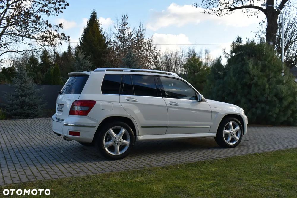 Mercedes-Benz GLK 220 CDI (BlueEFFICIENCY) - 10