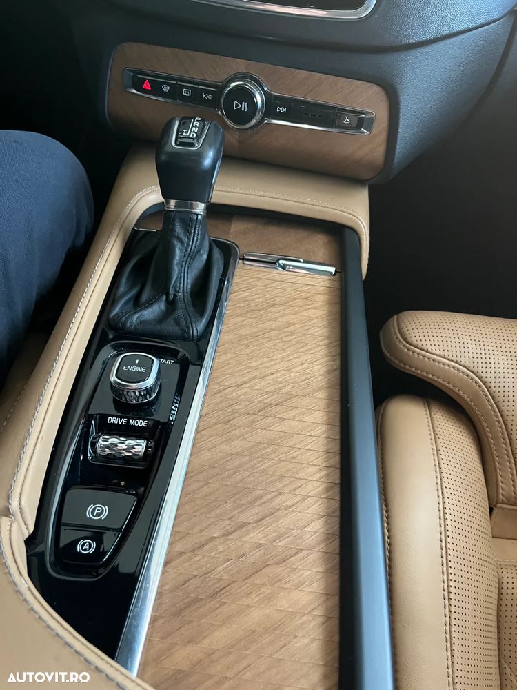 Volvo XC 90 T6 AWD Inscription - 16