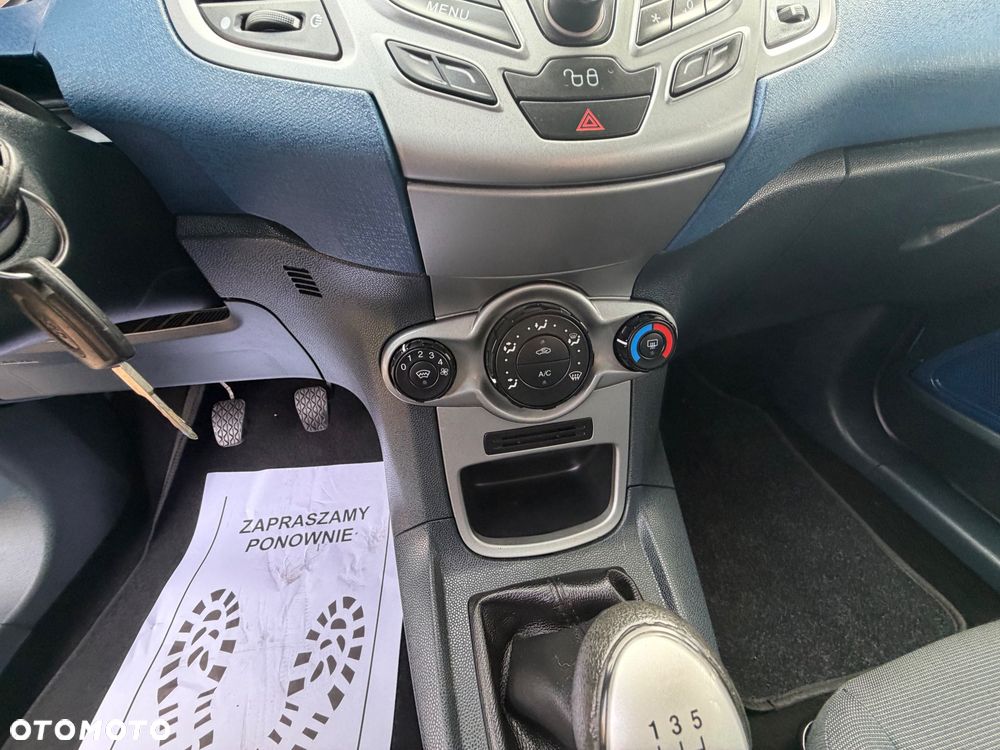 Ford Fiesta 1.25 Ambiente - 16