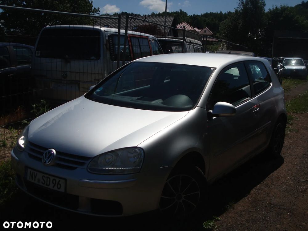 Volkswagen Golf 1.4 Comfortline - 4