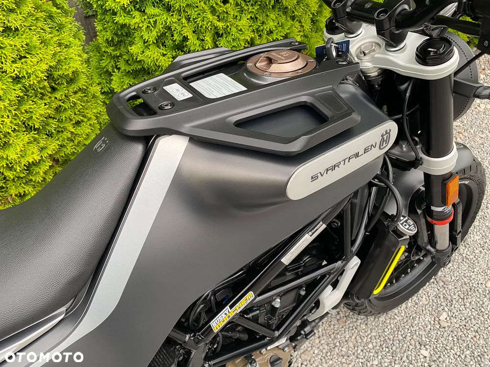 Husqvarna Svartpilen - 7