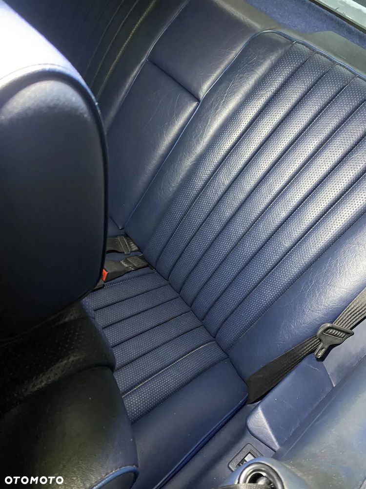 Mercedes-Benz W123 - 7