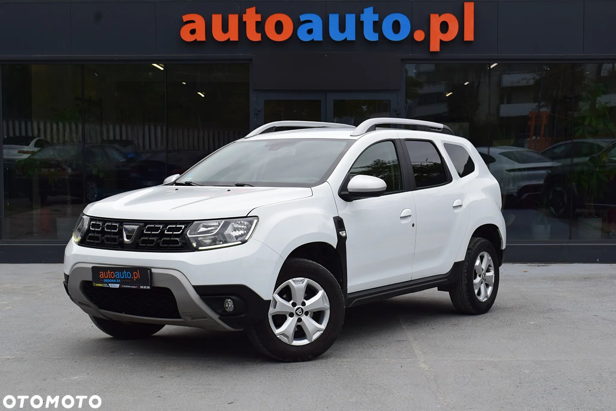 Dacia Duster 1.6 SCe Ambiance S&S - 1