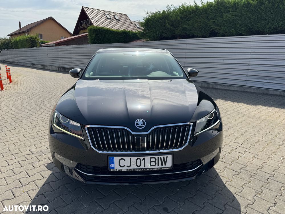 Skoda Superb 2.0 TDI Style - 17