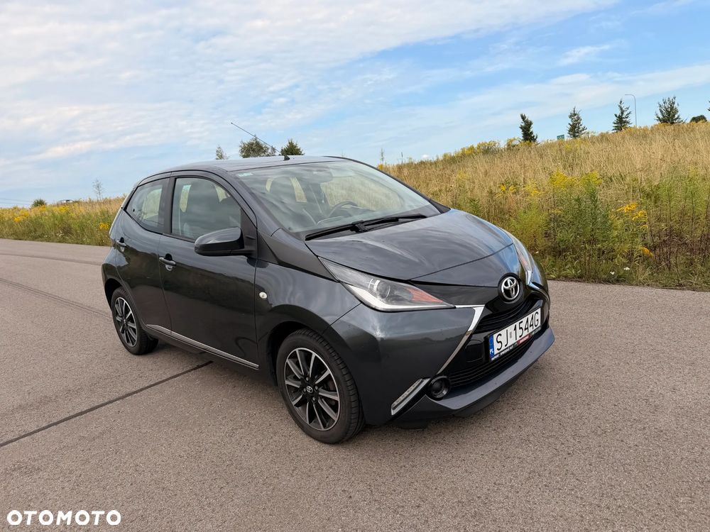 Toyota Aygo x-clusiv - 20