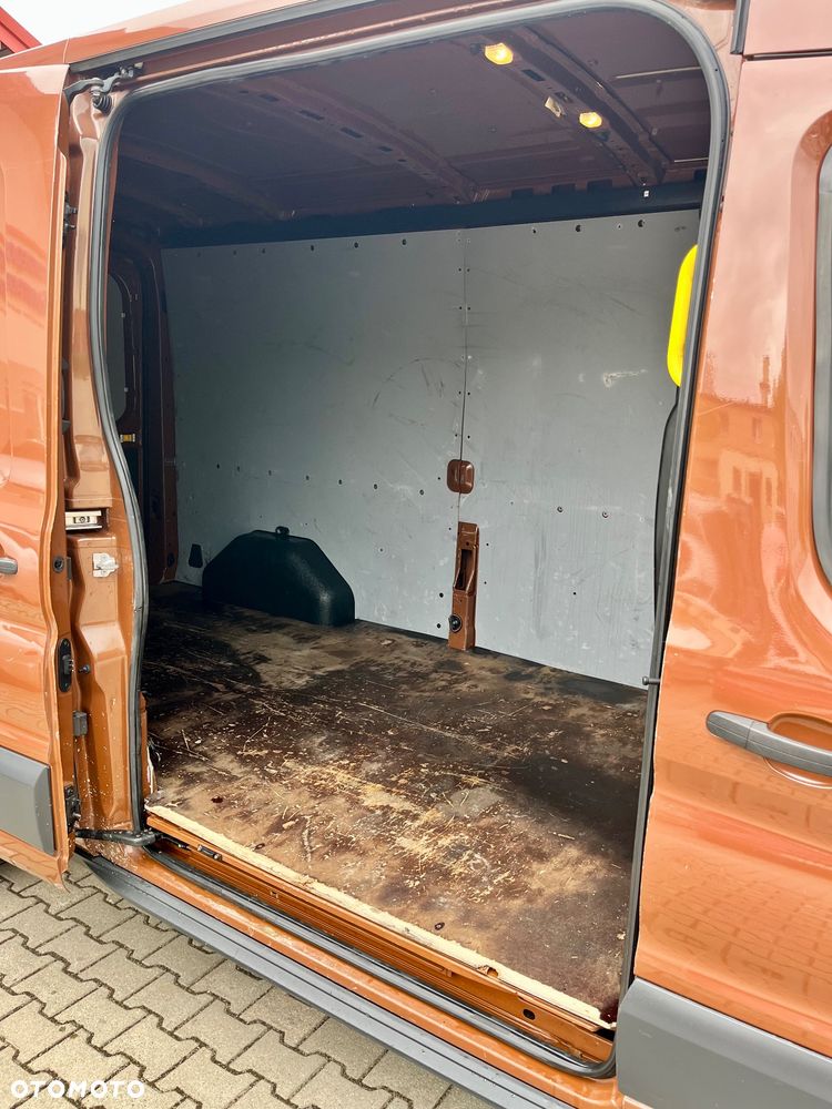 Ford Transit - 17