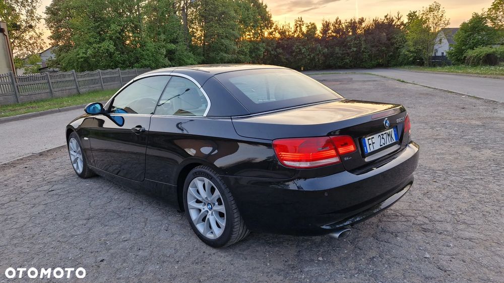BMW Seria 3 320d DPF Cabrio - 5