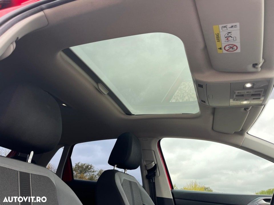 Volkswagen Polo 1.0 TSI DSG Highline - 16