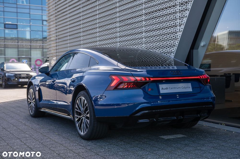 Audi e-tron GT 105kWh S Launch Edition Quattro - 4
