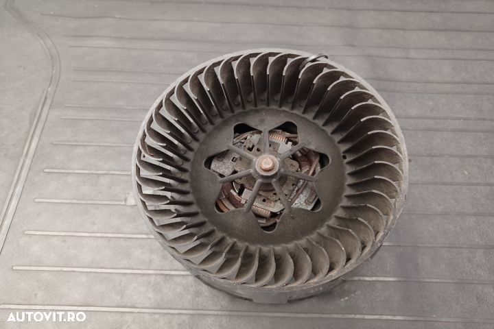 Ventilator aeroterma 1K1819015E 1K1819015E Volkswagen VW Touran 1 [20 - 3