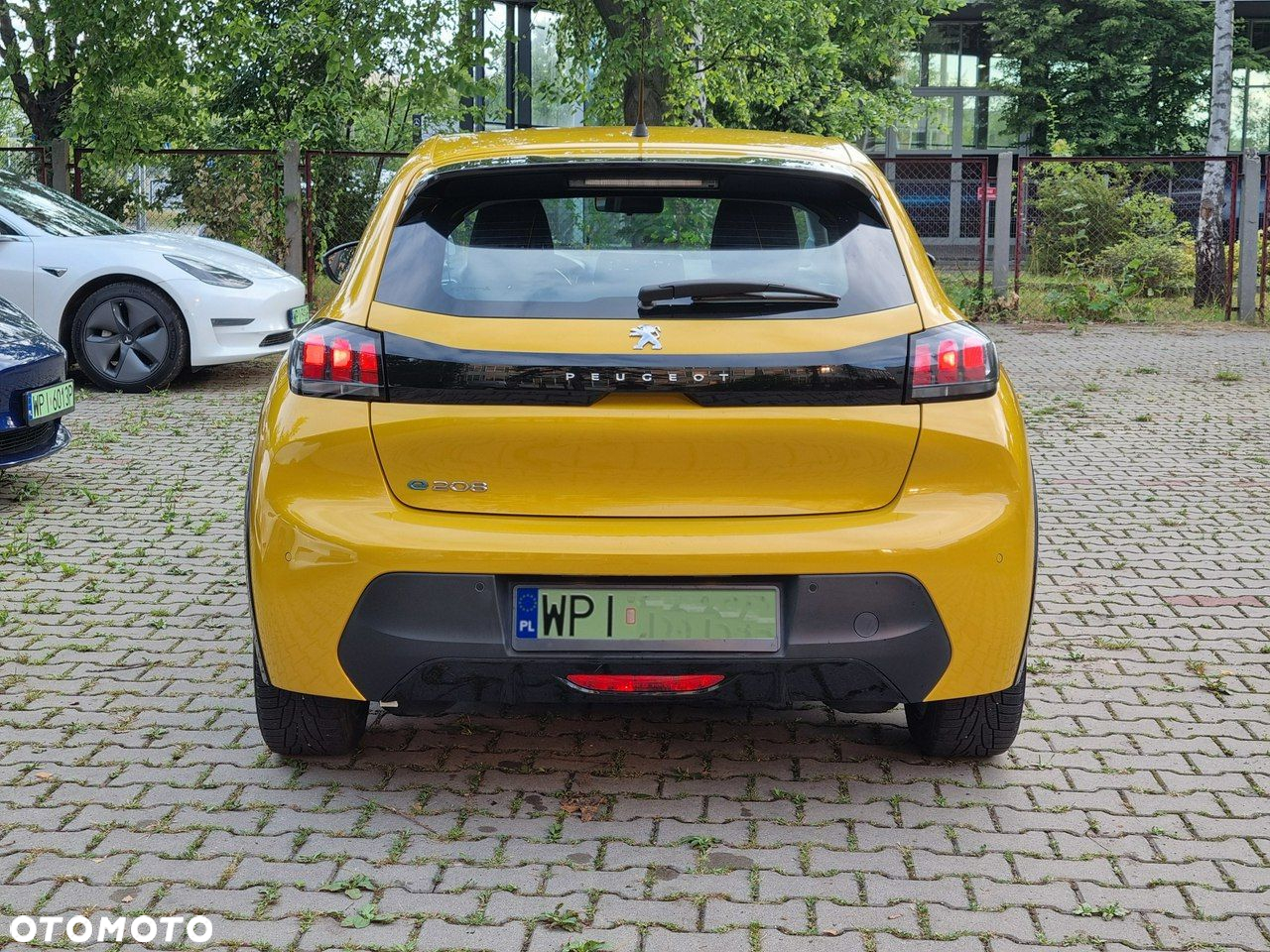 Peugeot 208 - 4