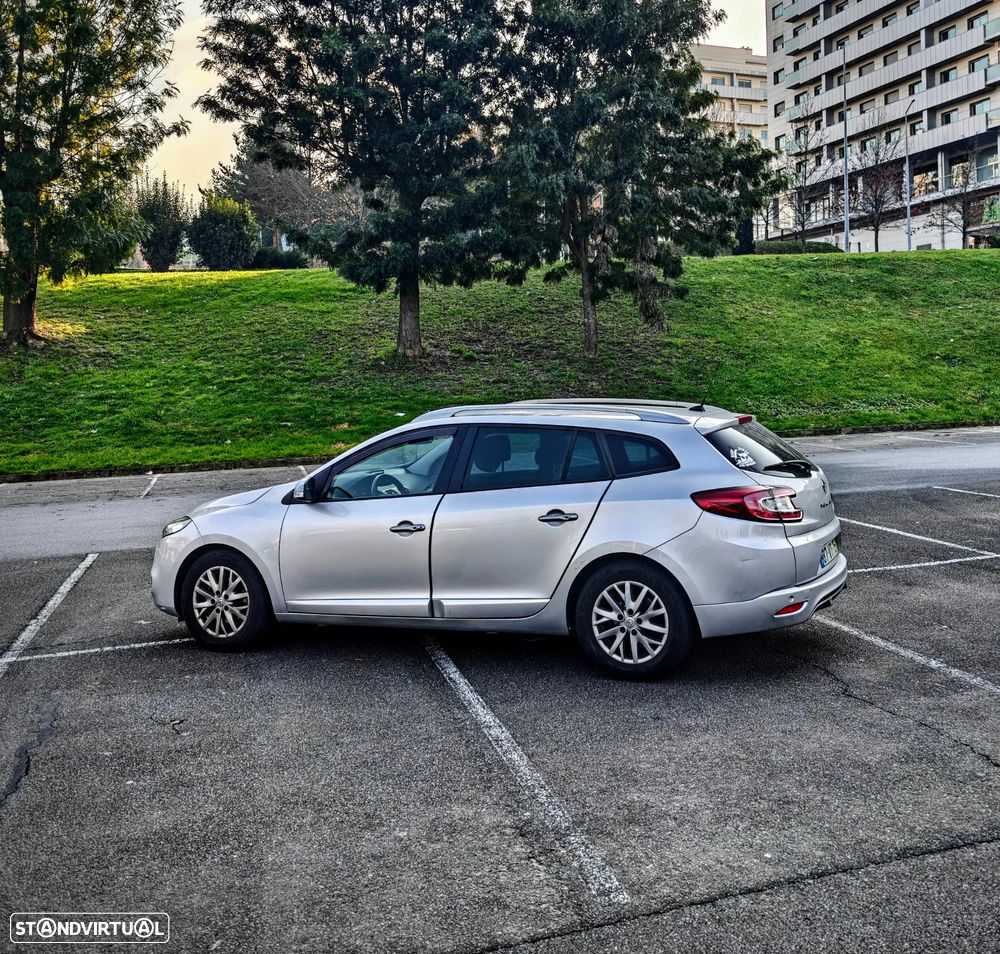Renault Mégane Sport Tourer 1.5 dCi GT Line - 20