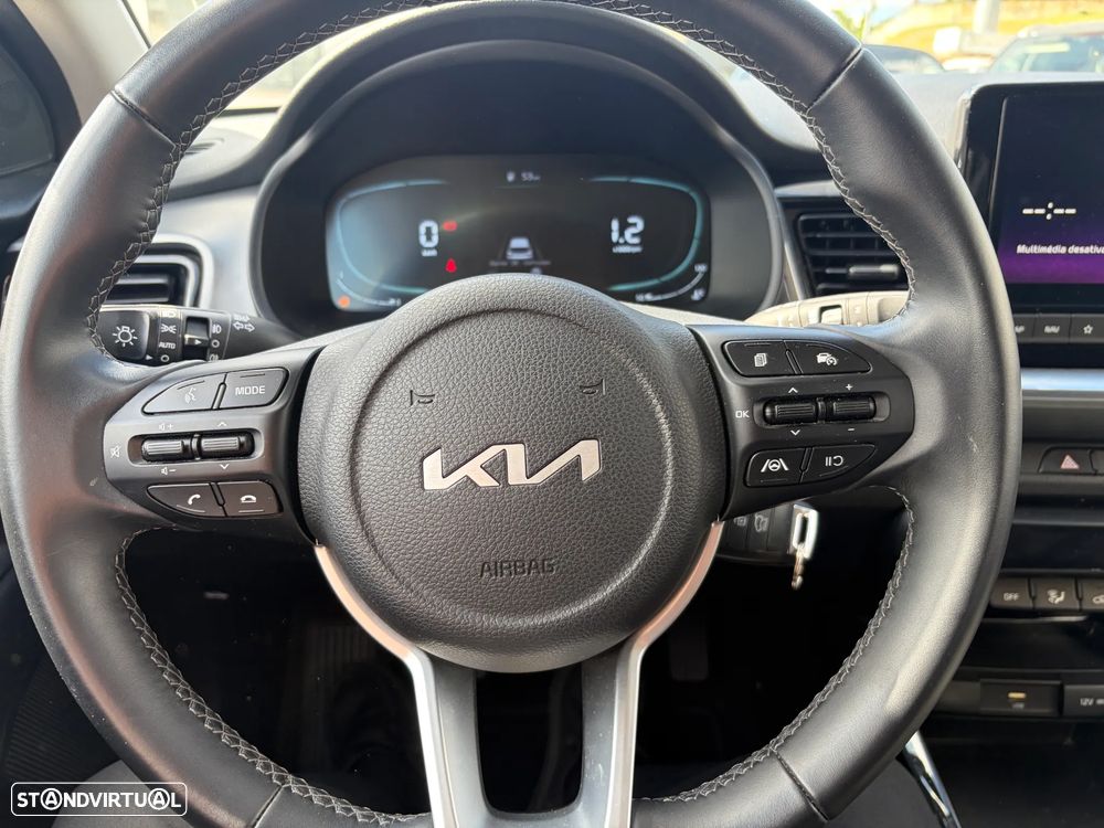 Kia Stonic - 11