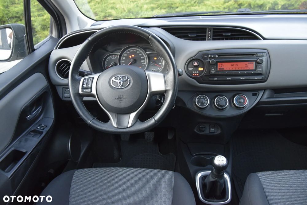 Toyota Yaris - 31