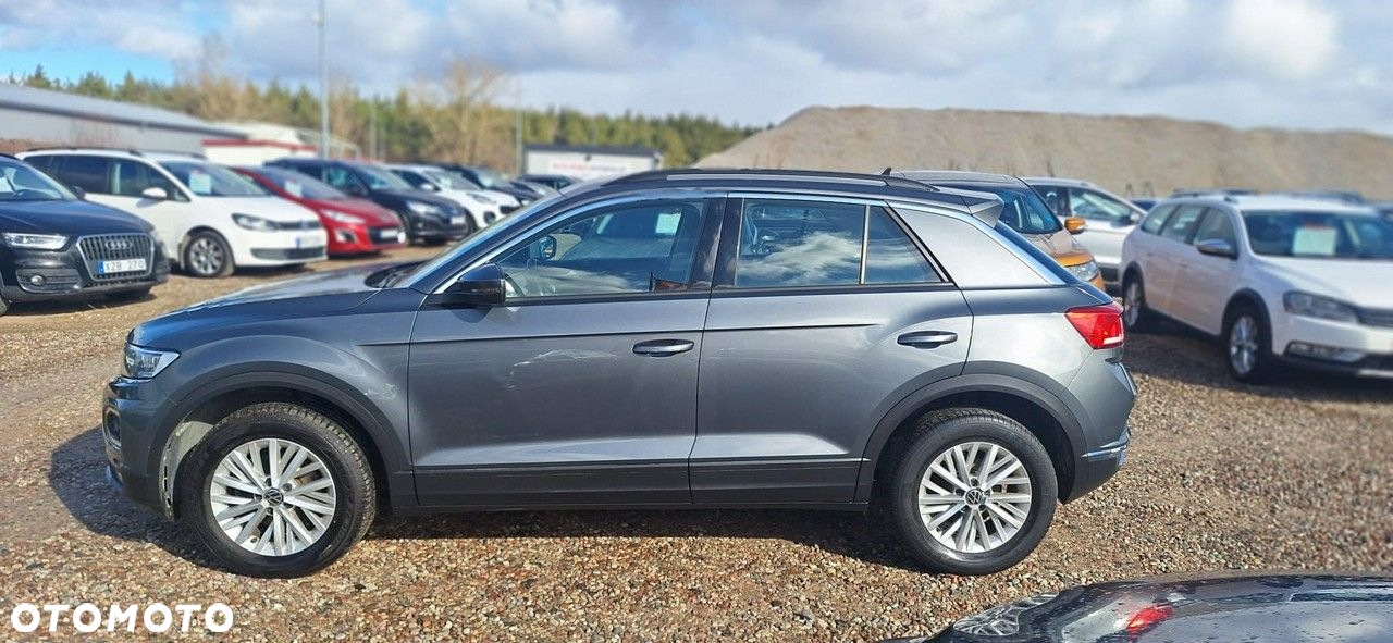 Volkswagen T-Roc - 4