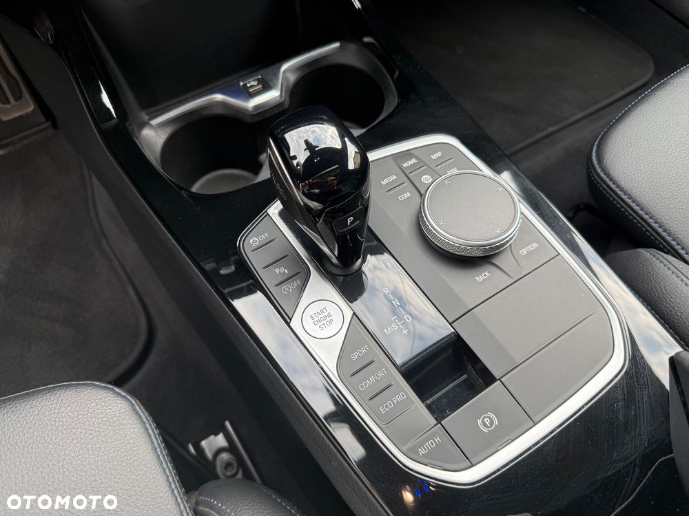 BMW Seria 1 118i M Sport - 25