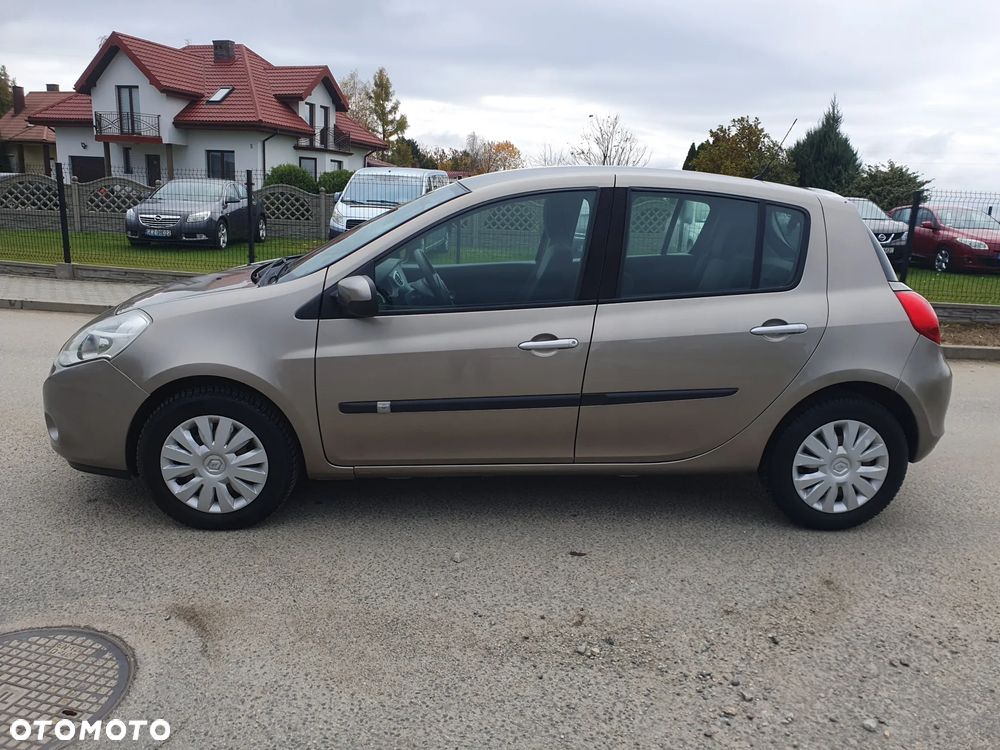 Renault Clio - 5
