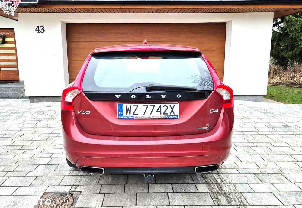 Volvo V60 D4 Drive-E Kinetic - 4