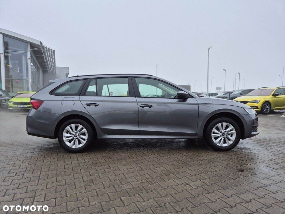 Skoda Octavia 2.0 TDI Drive Essence DSG - 5