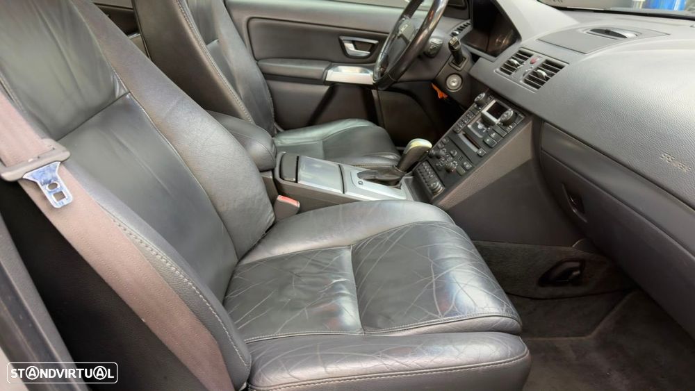 Volvo XC 90 T6 7L Nivel 3 - 16