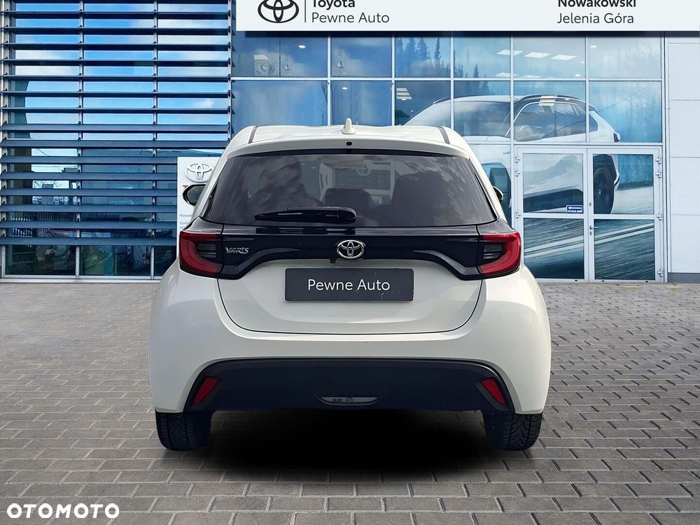 Toyota Yaris - 6