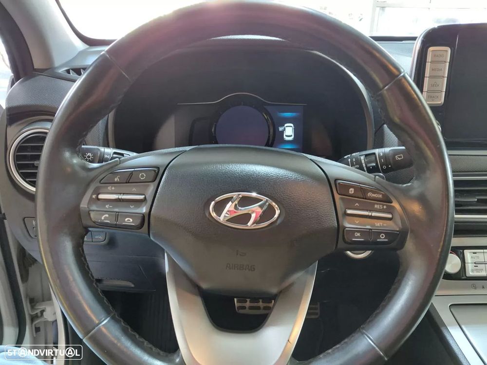 Hyundai Kauai 64 kWh Premium - 17