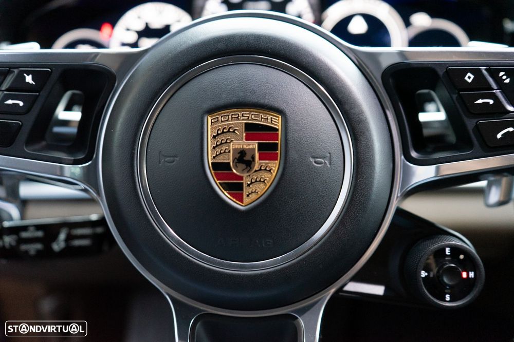 Porsche Panamera 4 E-Hybrid - 51