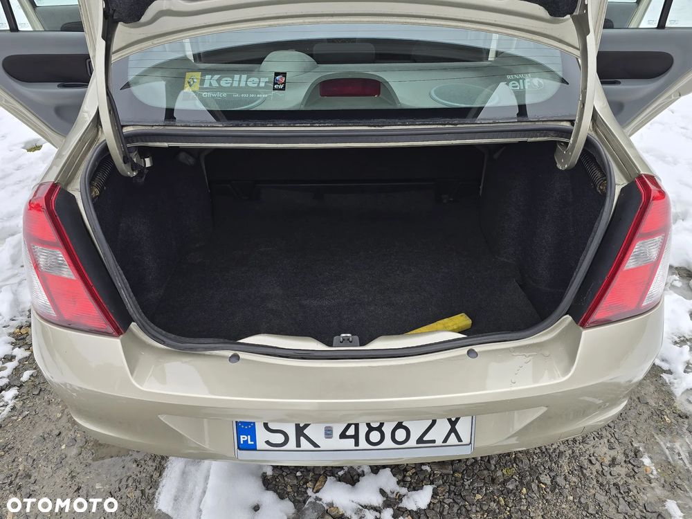 Renault Thalia 1.2 16V Alize - 25