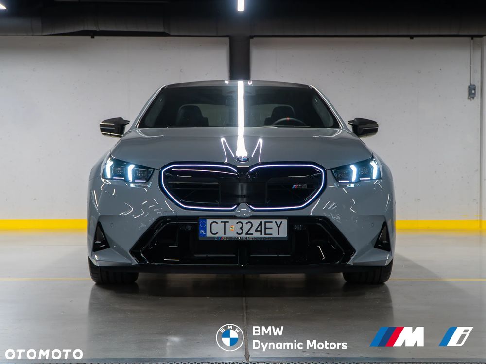 BMW M5 xDrive - 2