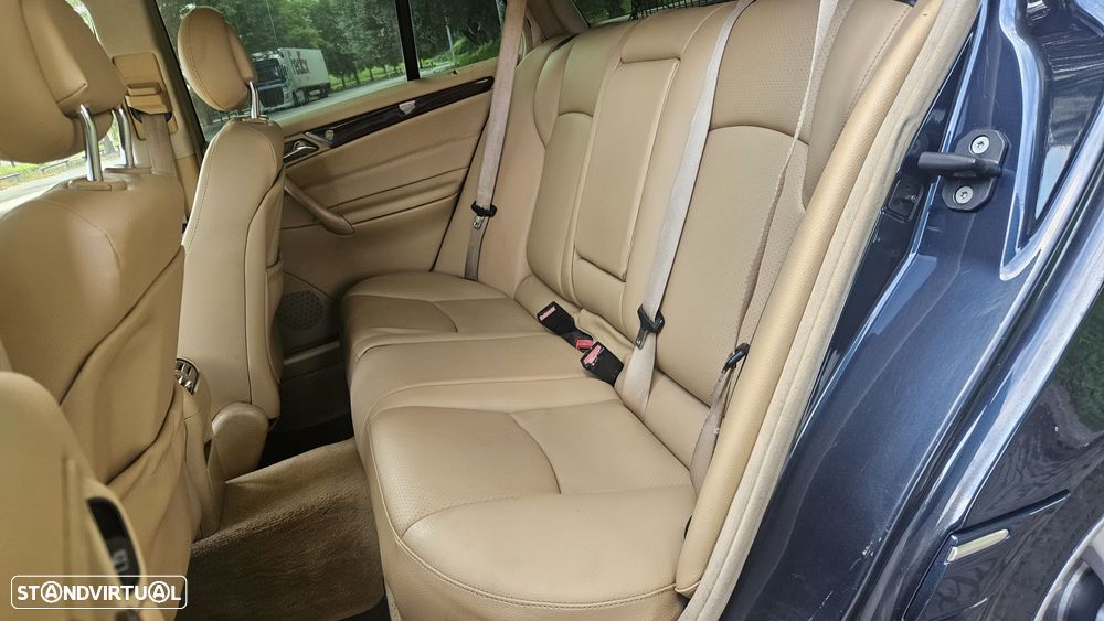 Mercedes-Benz C 220 - 21