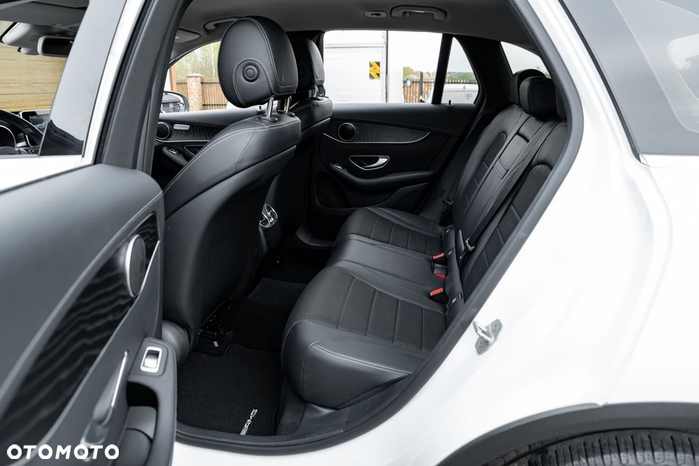 Mercedes-Benz GLC 250 d 4Matic 9G-TRONIC AMG Line - 19