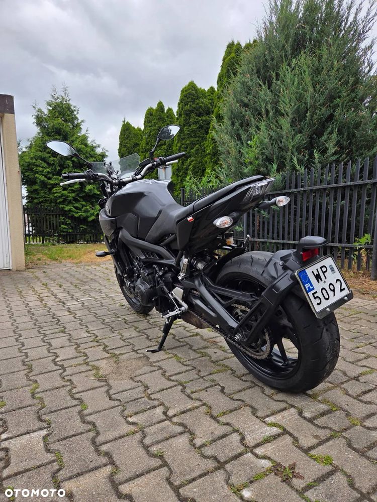 Yamaha MT - 5
