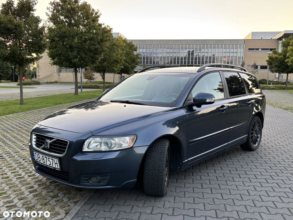 Volvo V50 2.0D Summum - 1