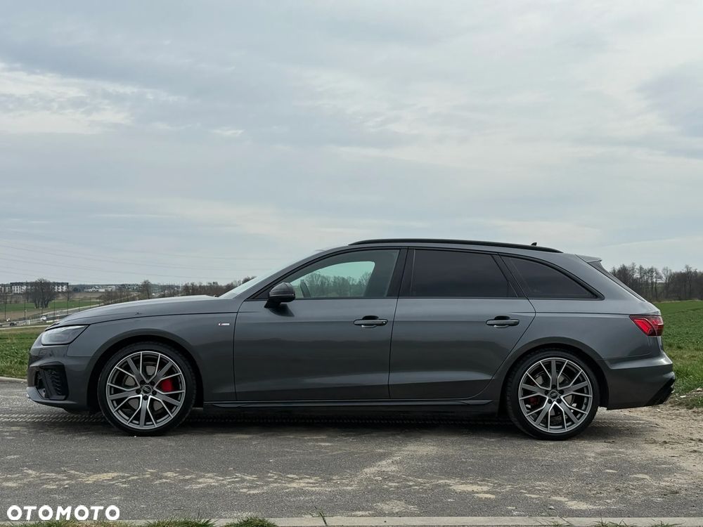 Audi A4 Avant 40 TDI Quattro S Line S tronic - 4