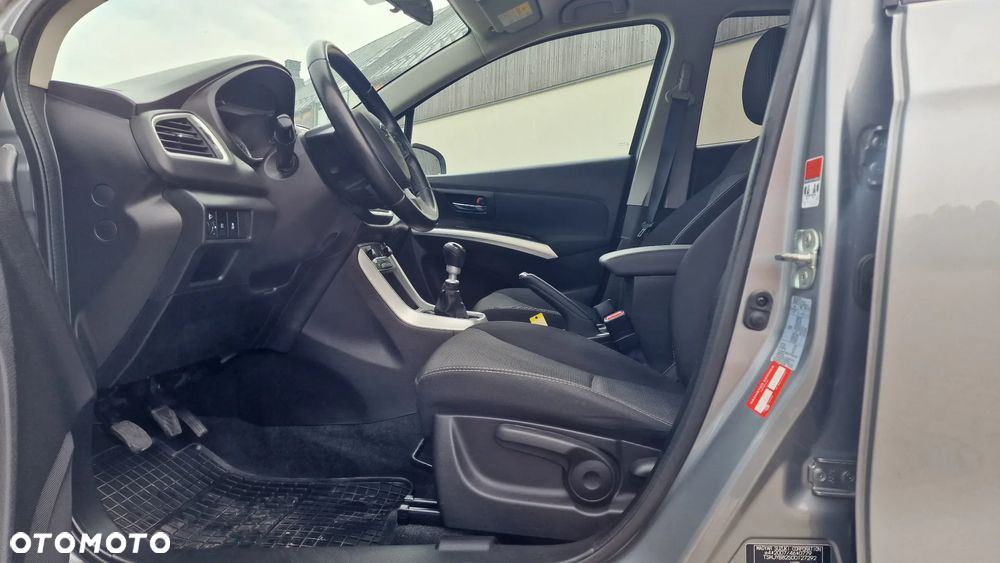 Suzuki SX4 S-Cross 1.6 DDiS 4x4 Comfort+ - 6