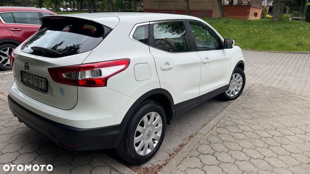 Nissan Qashqai - 2