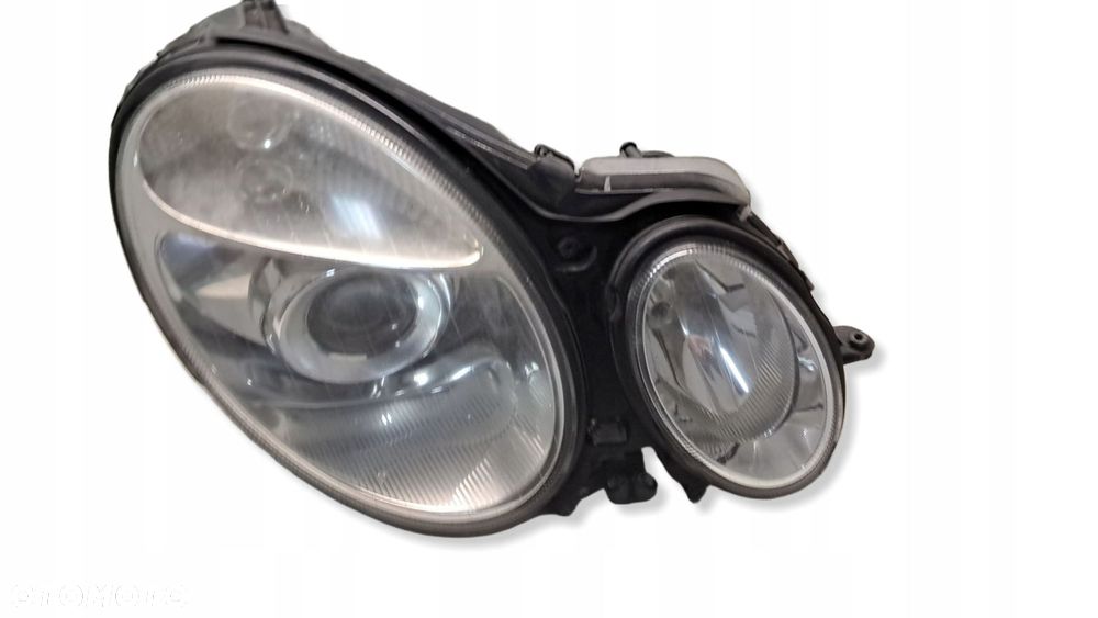 mercedes w211 prawa lampa przednia - anglik xenon przetwornica spryskiwacz - 1