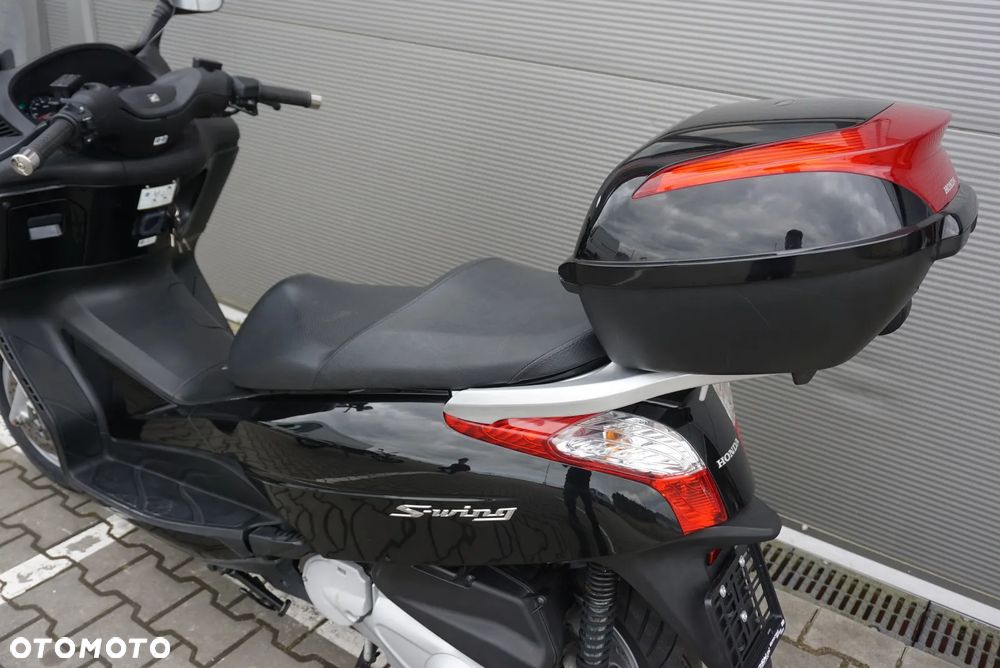 Honda S-Wing - 12