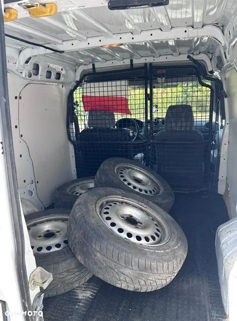Ford Transit Connect - 2