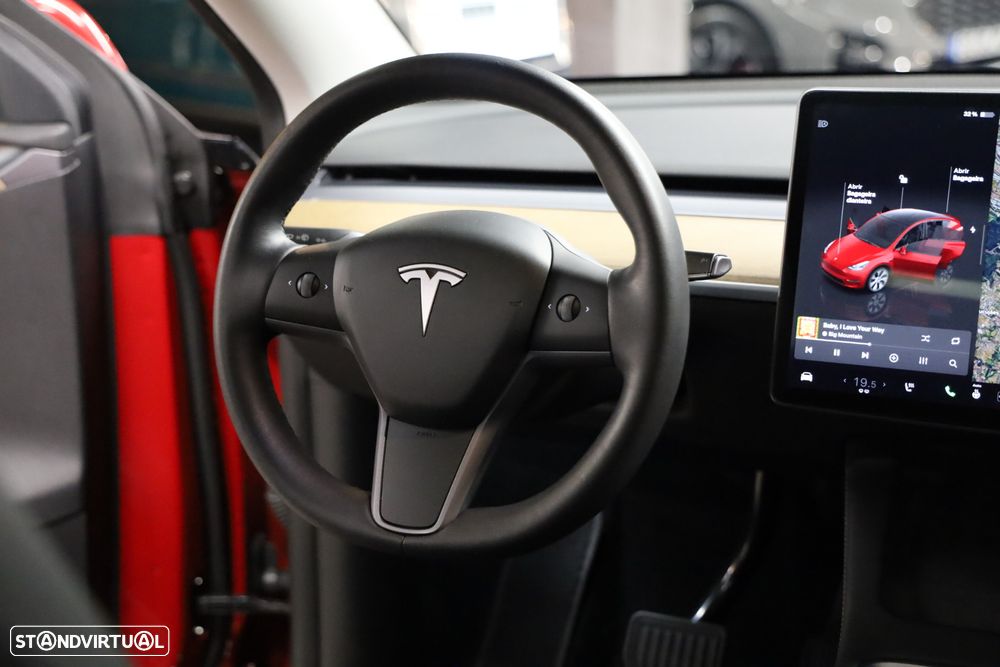 Tesla Model Y Long Range Tração Integral - 19