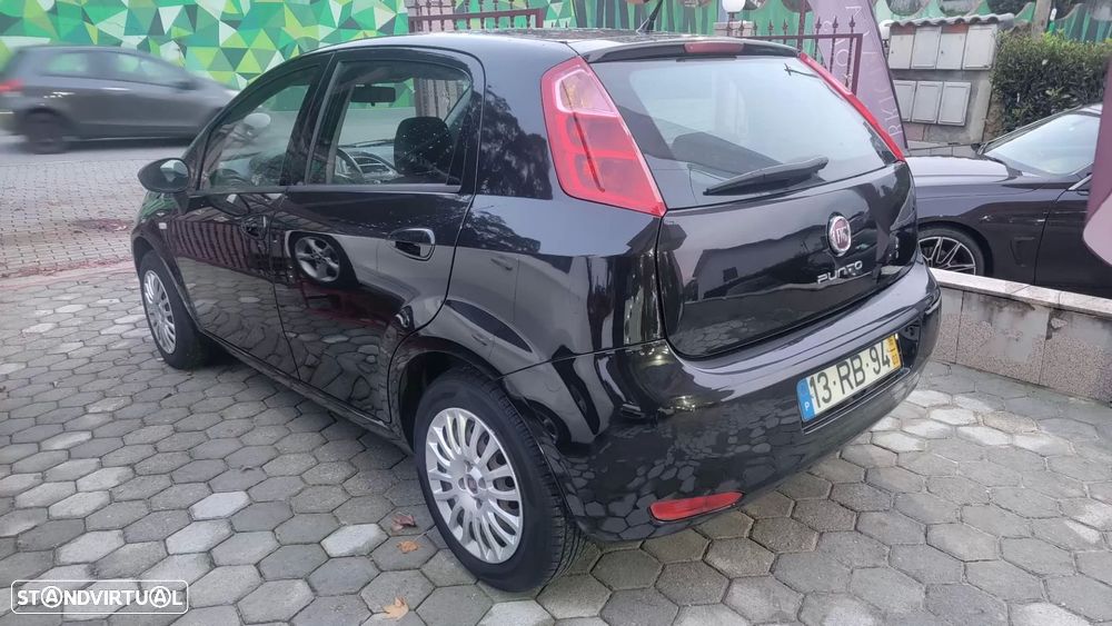 Fiat Punto 1.2 Lounge S&S - 12