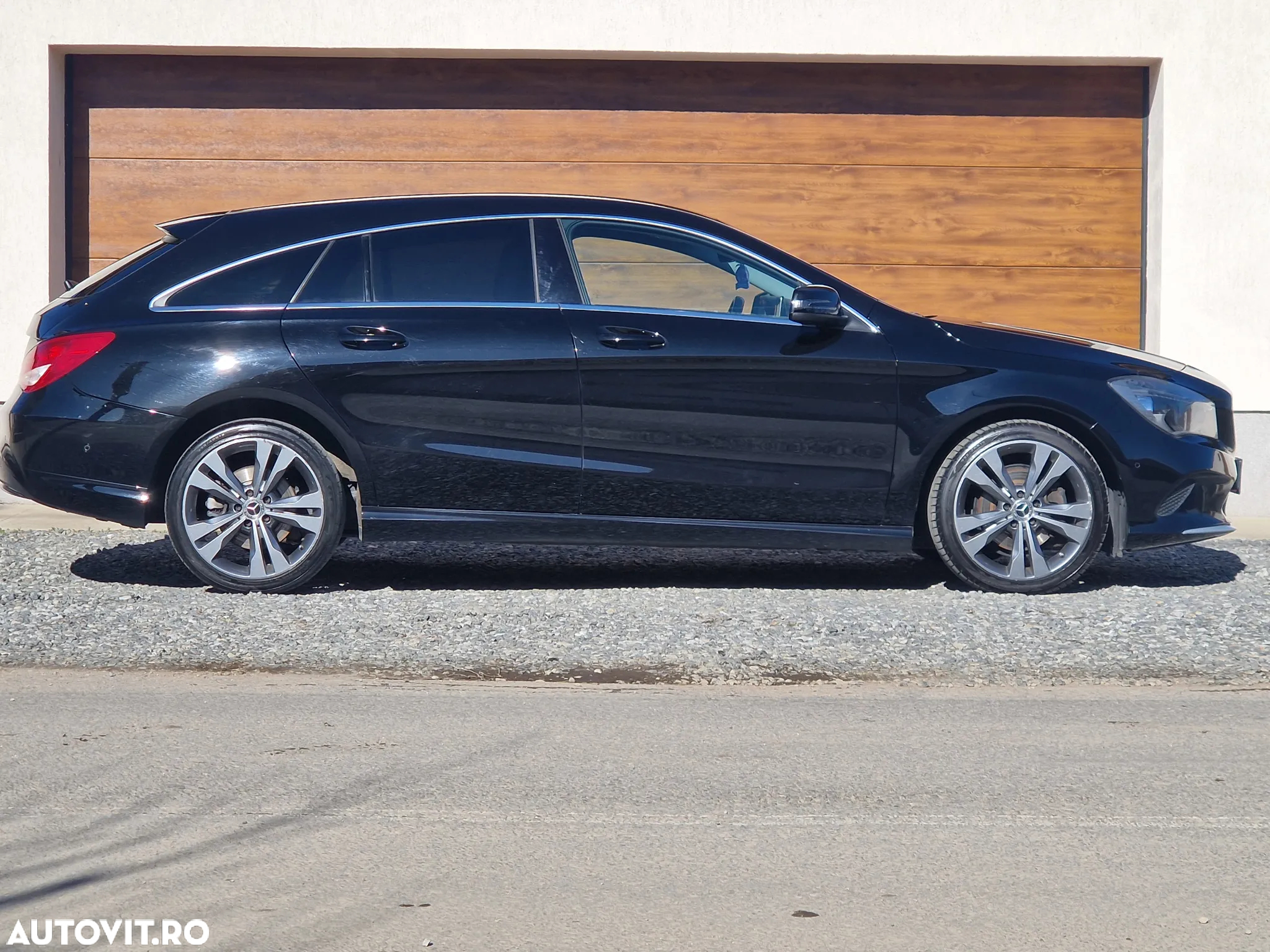 Mercedes-Benz CLA Shooting Brake 200 d 7G-DCT Peak Edition - 5