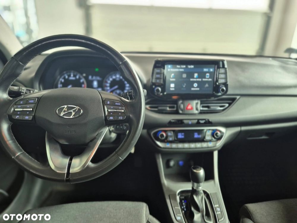 Hyundai i30 1.5 T-GDI 48V Comfort DCT - 21
