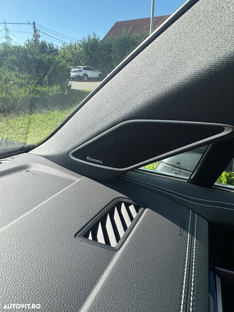 Volkswagen Touareg V6 TDI 4MOTION Elegance - 13