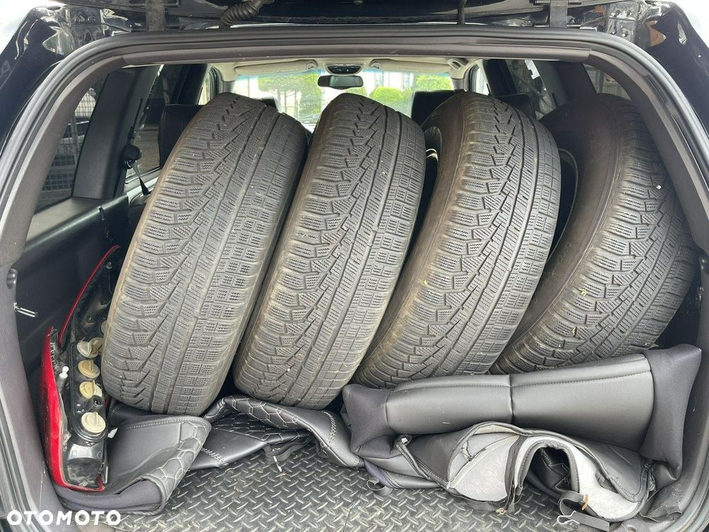 Jeep Grand Cherokee - 17