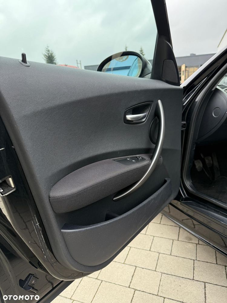 BMW Seria 1 - 9