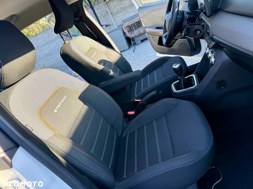 Dacia Sandero Stepway 1.0 TCe SL Celebration S&S - 16