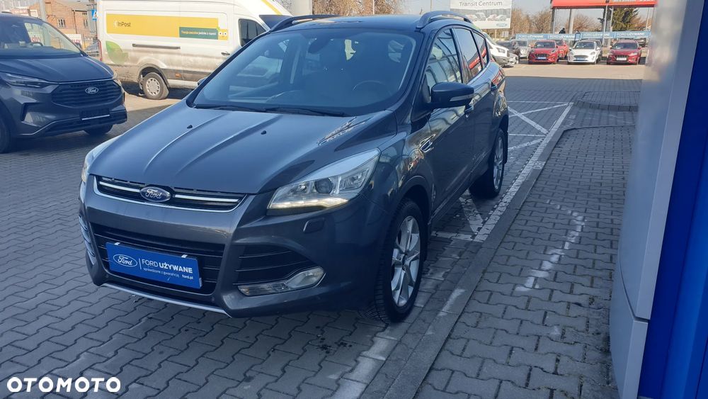 Ford Kuga 2.0 TDCi 4x4 Titanium - 4